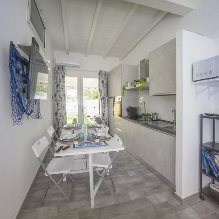 Sun&Garden Flat Villa Cagliari Bagian luar foto