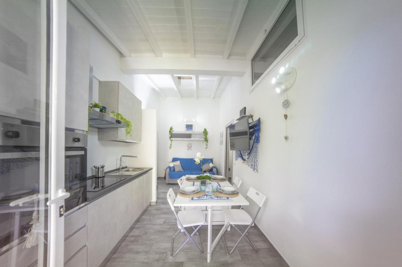 Sun&Garden Flat Villa Cagliari Bagian luar foto
